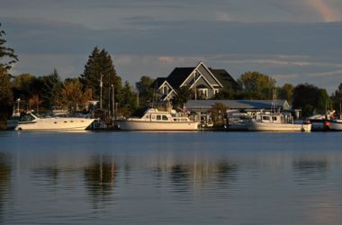 ladner City